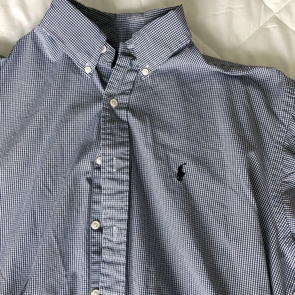 Button down shirt - Picture 2 of 3